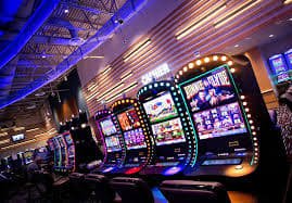 Boxing events and esports betting options on the platform